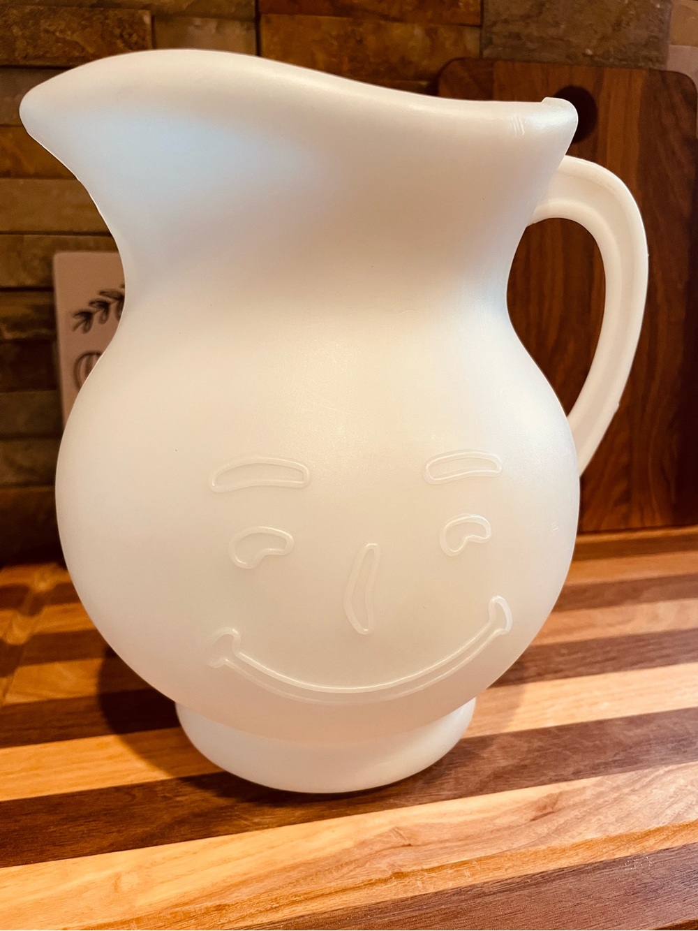 Vintage 1980s Kool-Aid Pitcher Vintage 2 Quart with handle kool aid man retro
